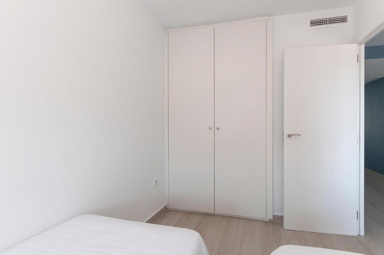 Ag Bahamas Premium Apartment Гандия Екстериор снимка