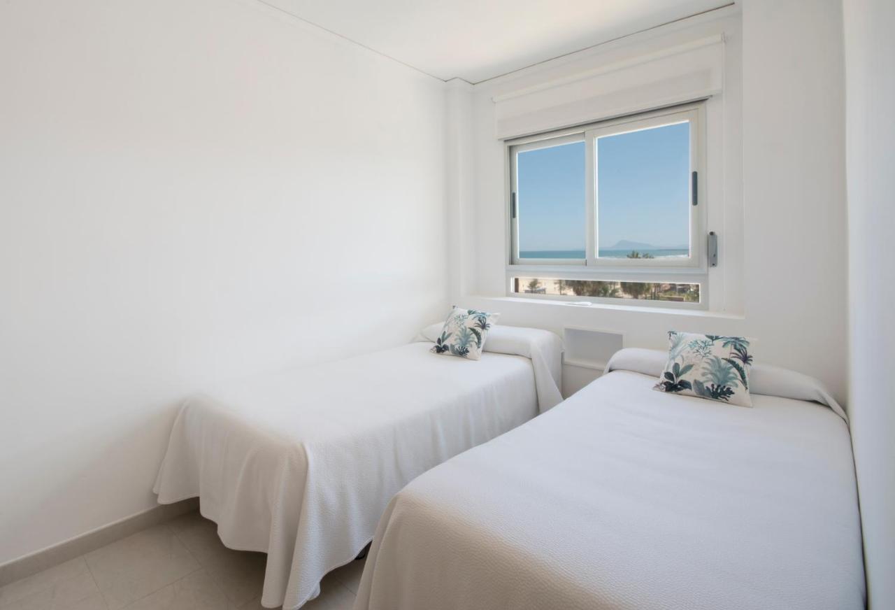 Ag Bahamas Premium Apartment Гандия Екстериор снимка