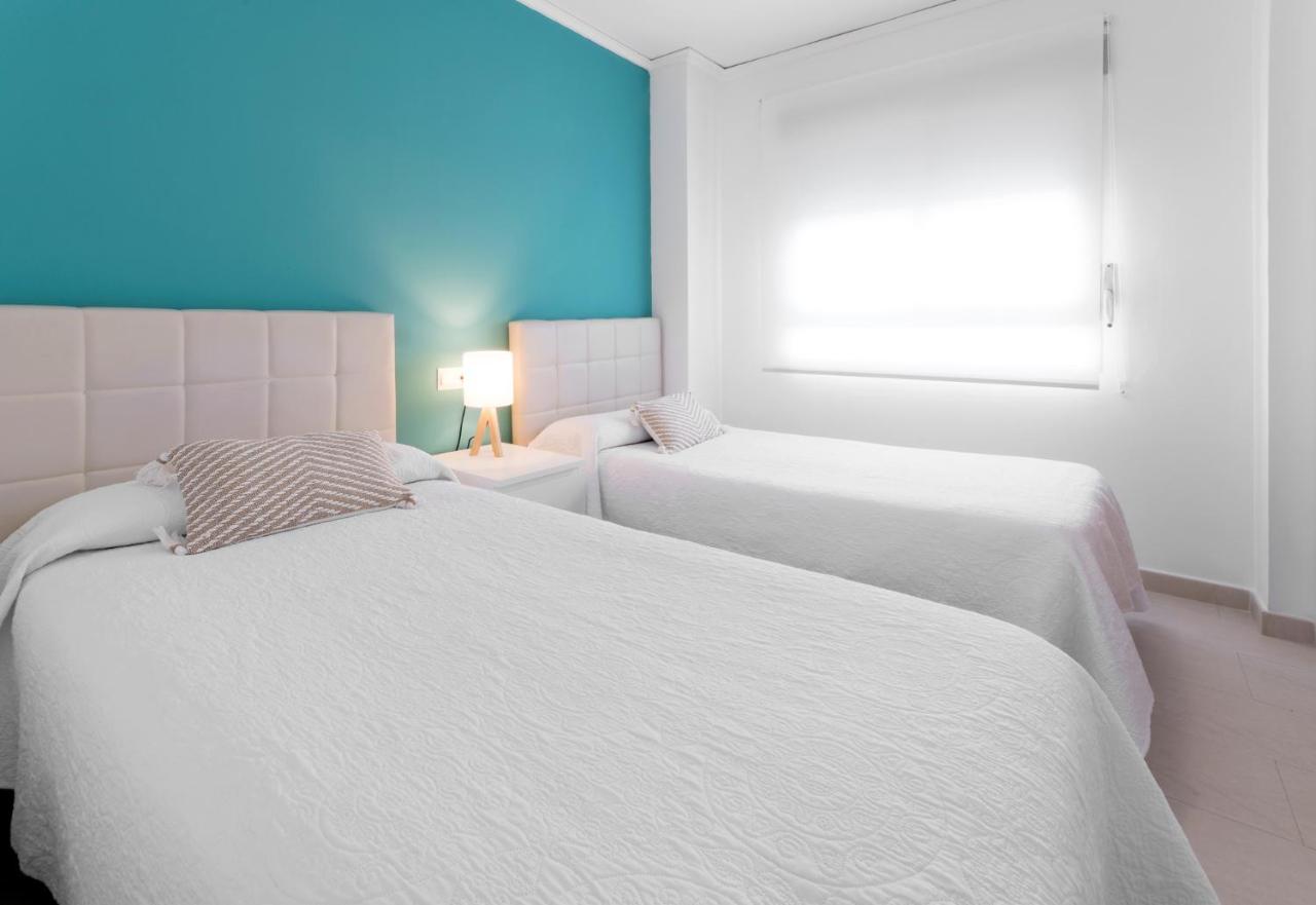 Ag Bahamas Premium Apartment Гандия Екстериор снимка