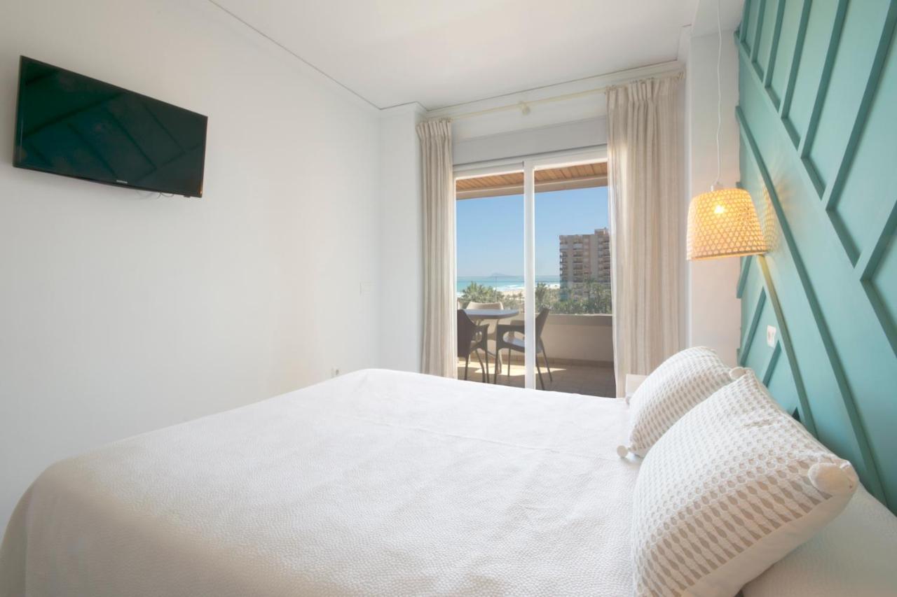 Ag Bahamas Premium Apartment Гандия Екстериор снимка