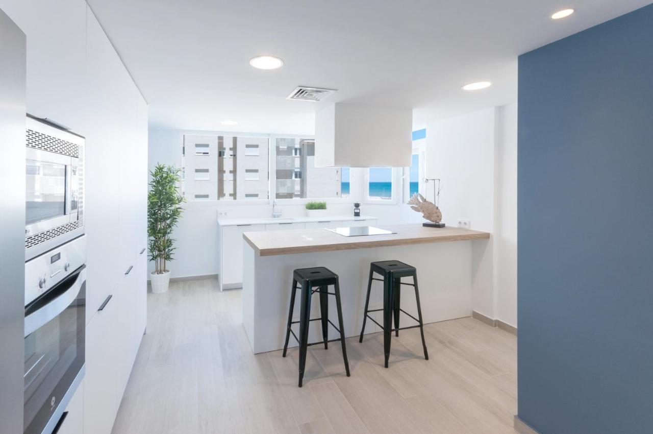 Ag Bahamas Premium Apartment Гандия Стая снимка
